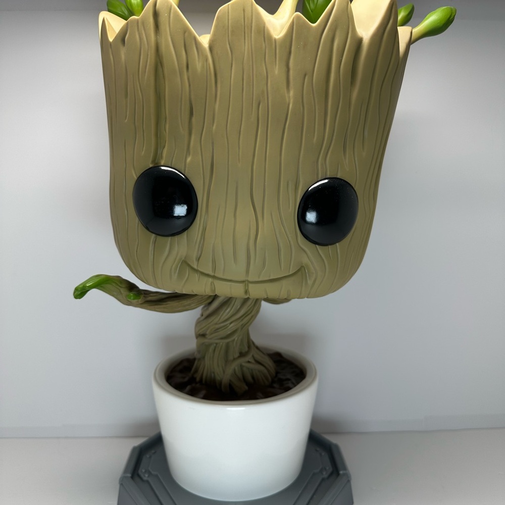 Funko Pop! Marvel: Guardians of The Galaxy - 18" Groot